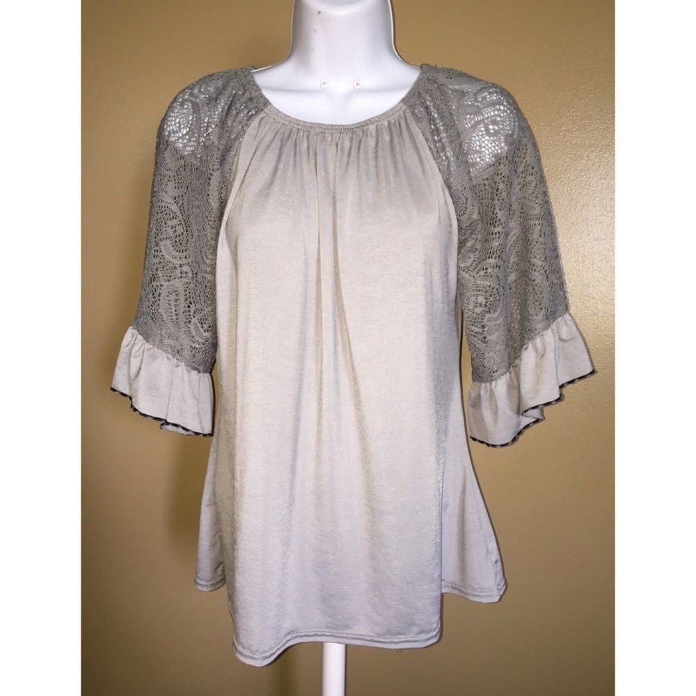 Win Win Size S/M Solid Lace Tunic - image 1